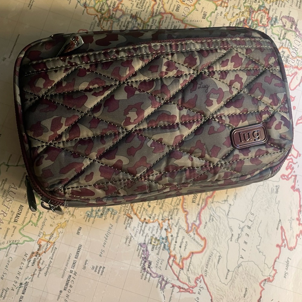 Lug Roundabout Berry Leopard convertible crossbody Bag
